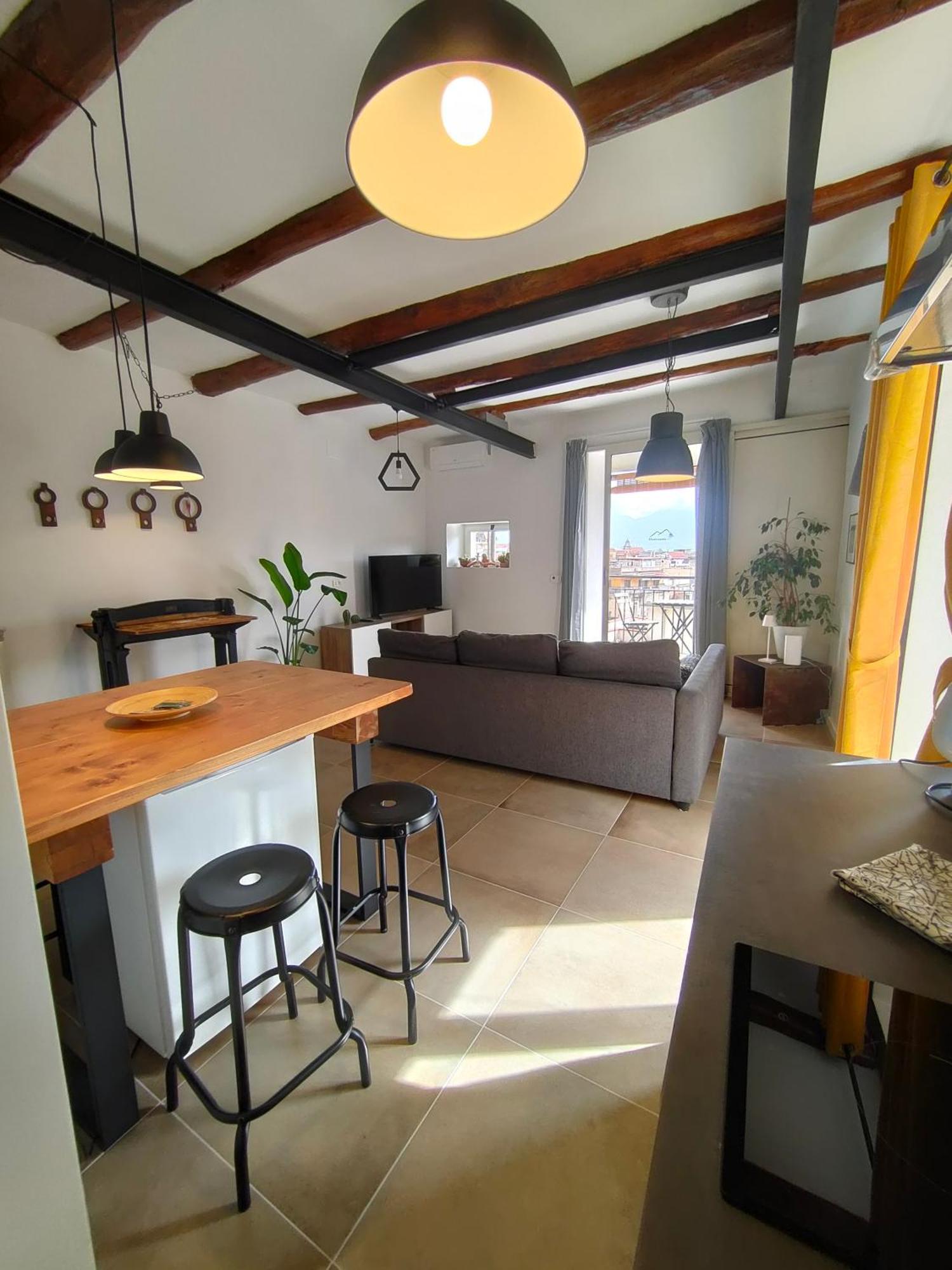 Apartament Montesanto 77 Casa Panoramica Al Centro Storico Neapol Zewnętrze zdjęcie